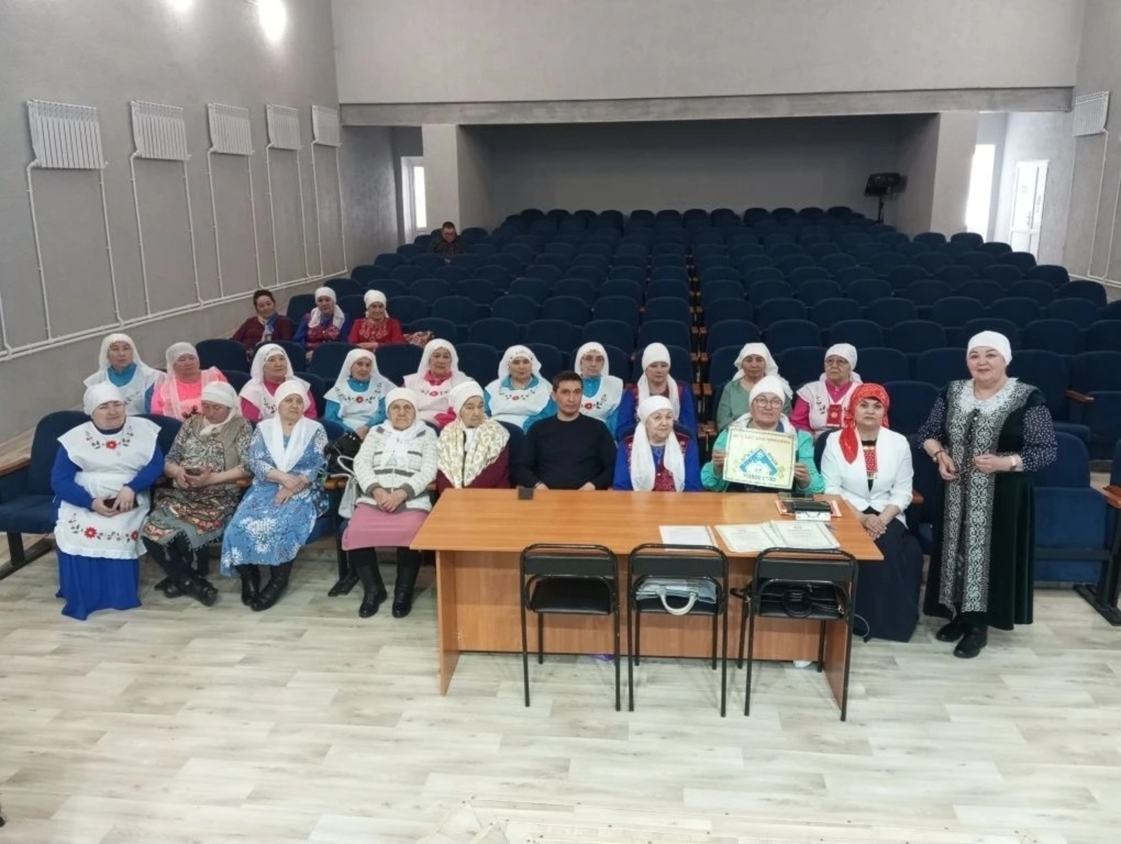 Ҡашҡала —  “Ағинәйҙәр ҡоро ” йыйыны