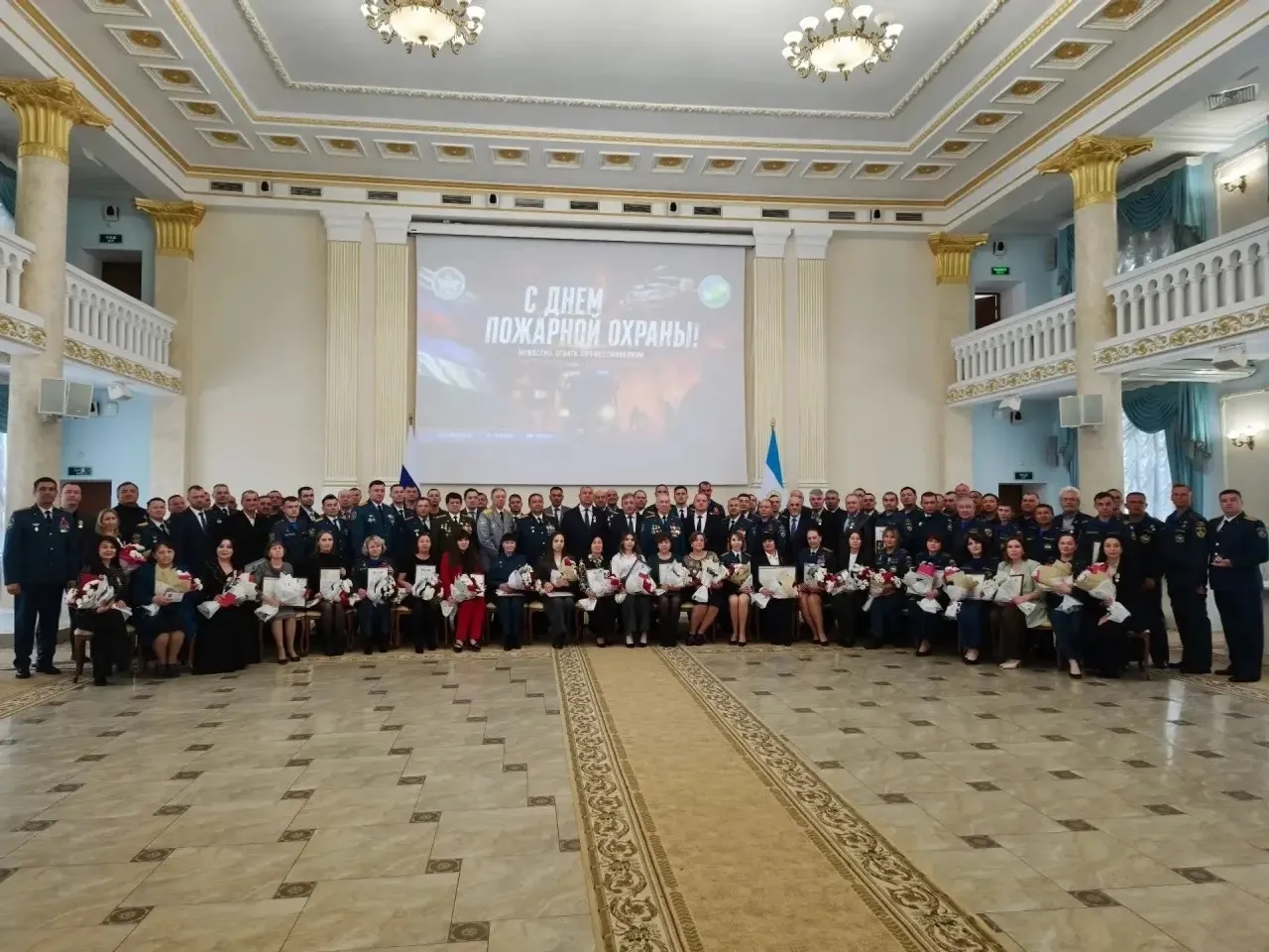 Лайыҡлы наградалары менән ҡотлайбыҙ!