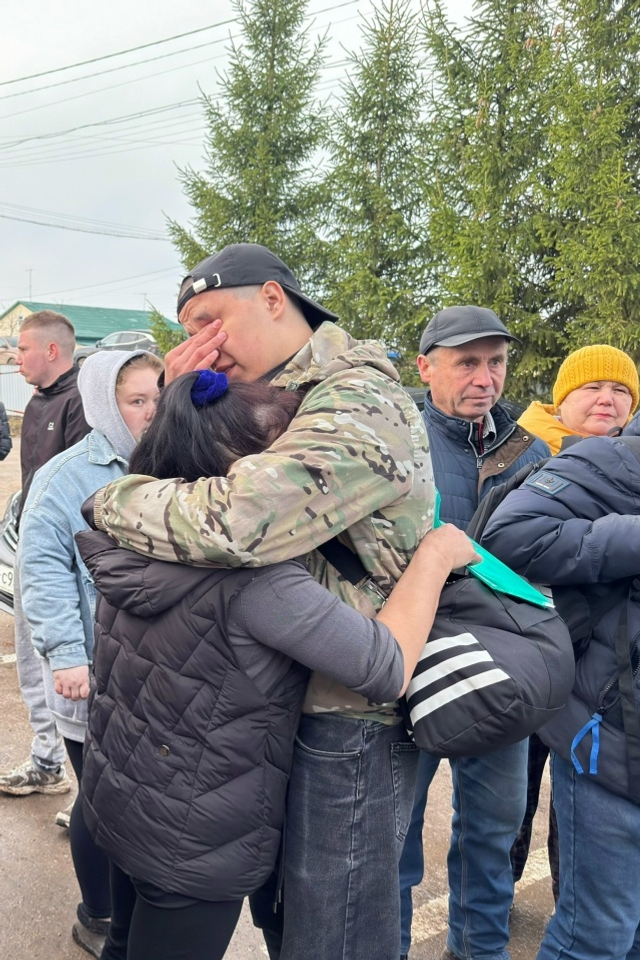 Иҫән-һау хеҙмәт итеп ҡайтығыҙ, егеттәр!