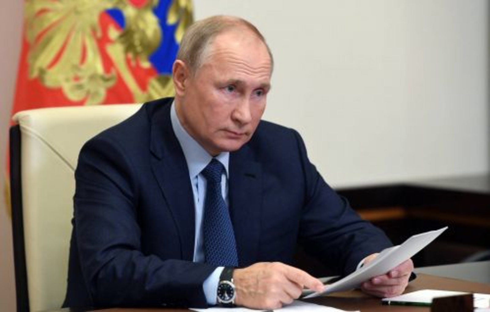 Путин пообещал новые выплаты: россияне будут получать 10 000 рублей до 2023 года