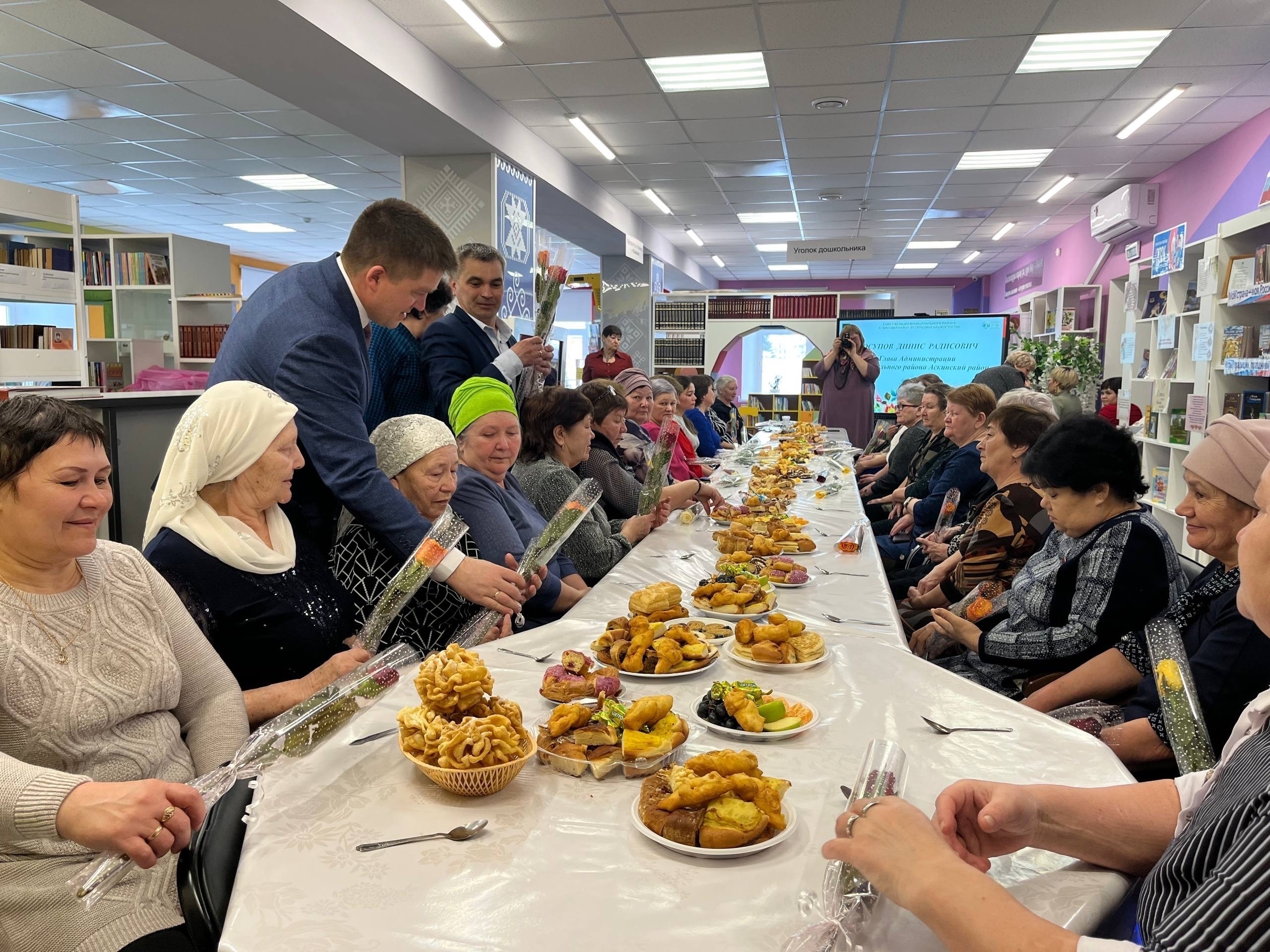 Батыр улдар тәрбиәләгән әсәйҙәр хөрмәтенә