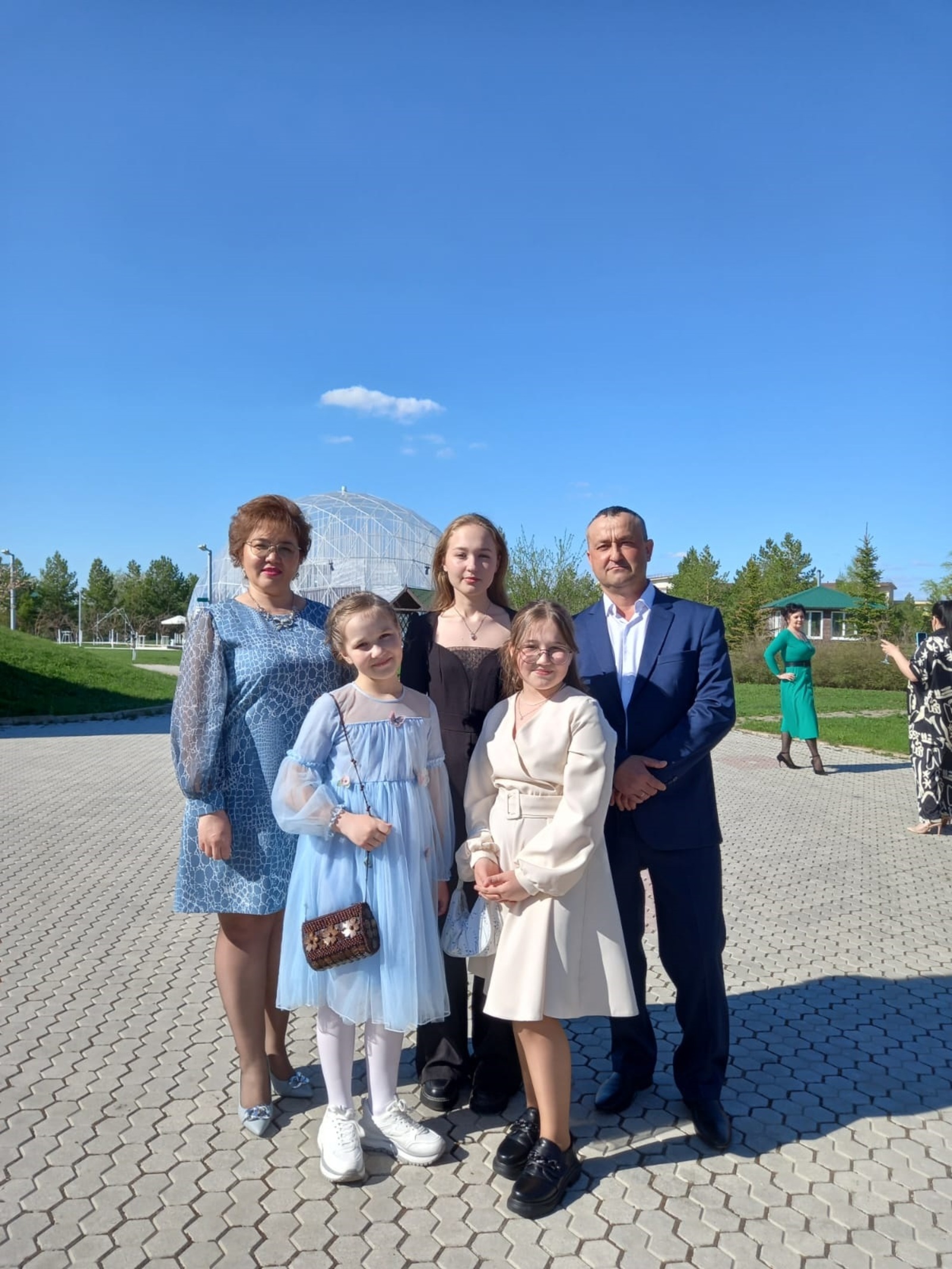 Өс ҡыҙы — өс шатлығы