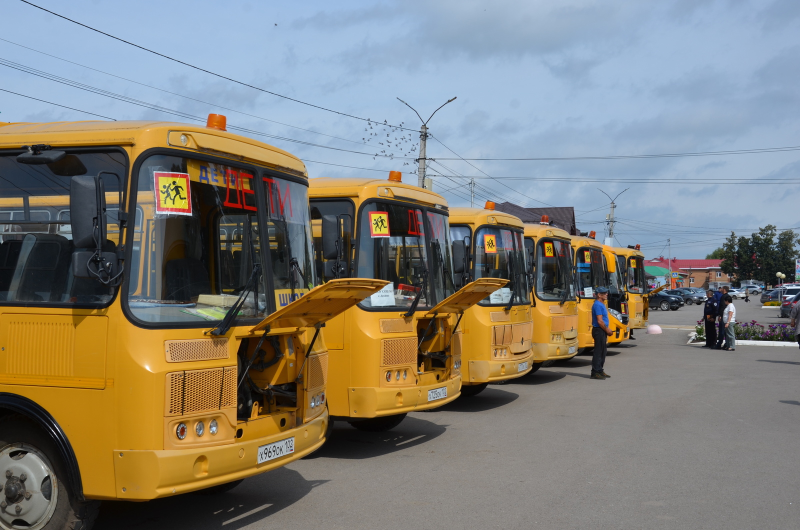 В Аскинском районе провели техосмотр школьных автобусов