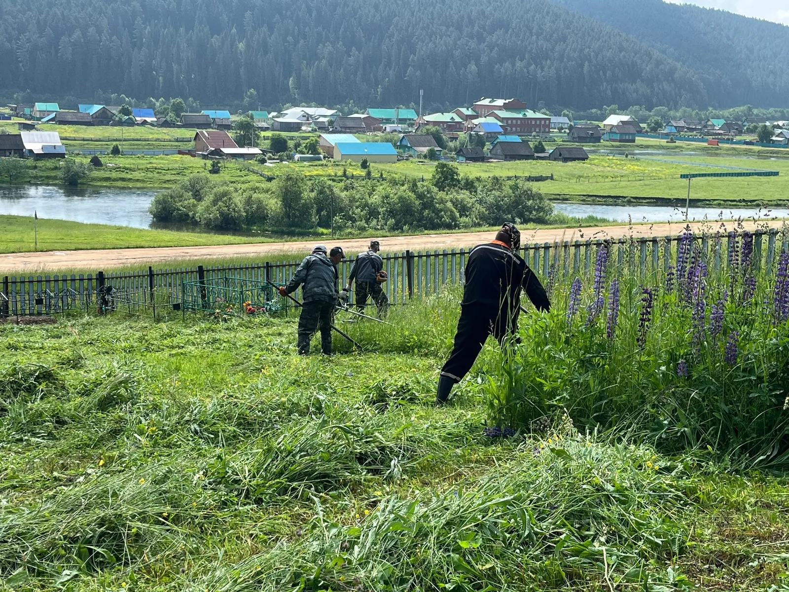 Зыяраттарҙы тәртиптә тотоу —  изге бурыс