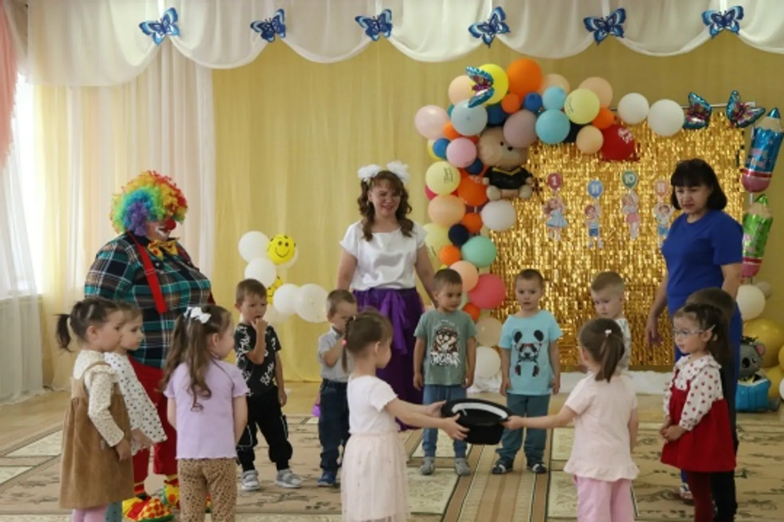 Балалар өсөн күңелле байрам