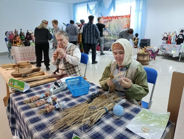 Оҫталар таң ҡалдырҙы