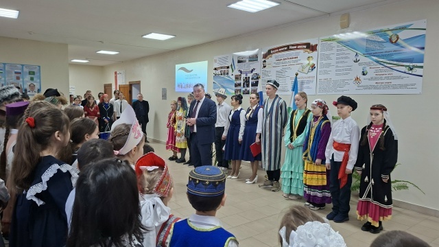 Халыҡтар араһында дуҫлыҡ — төп байлығыбыҙ