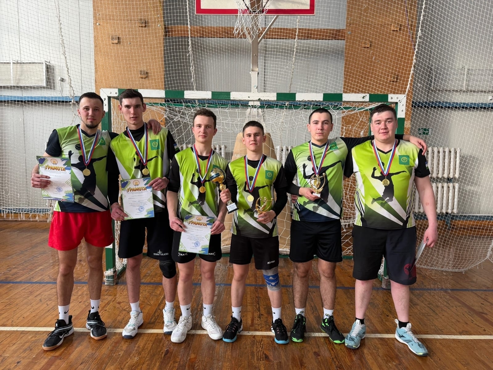 Асҡындар беренсе урын яуланы!