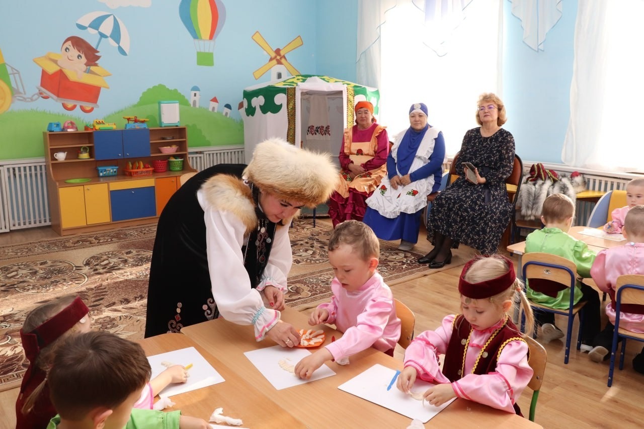 Ижади эшләүсе тәрбиәсе