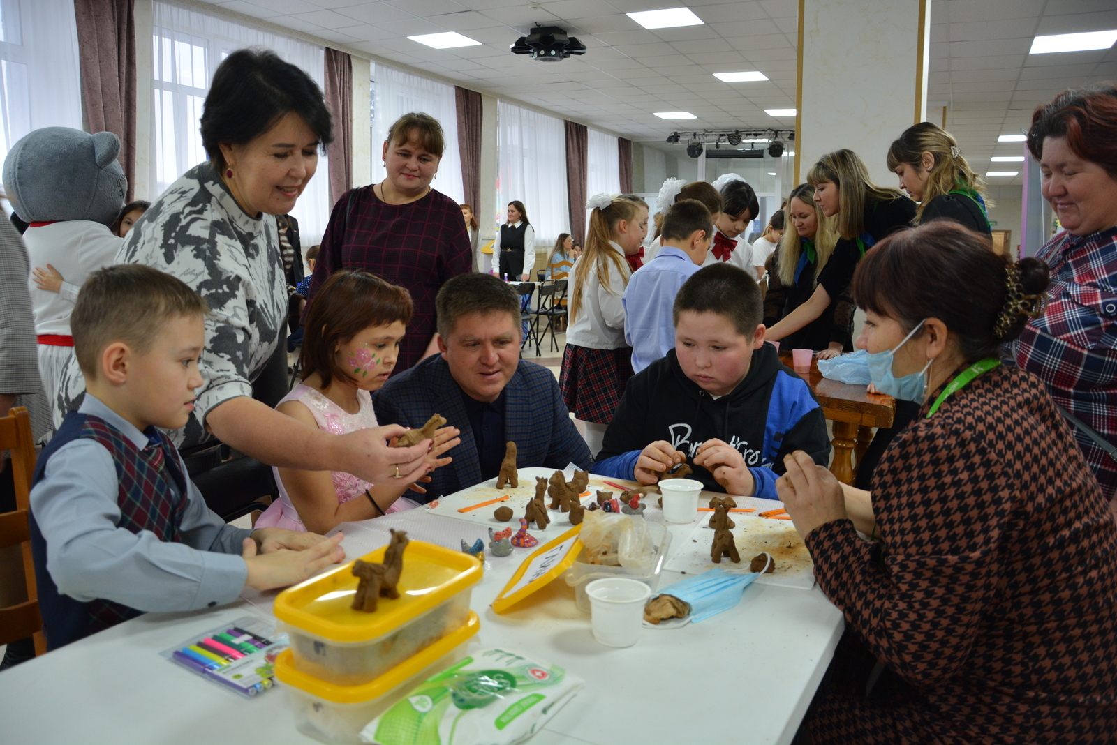 Изгелек һәм йылылыҡ менән тулы көн