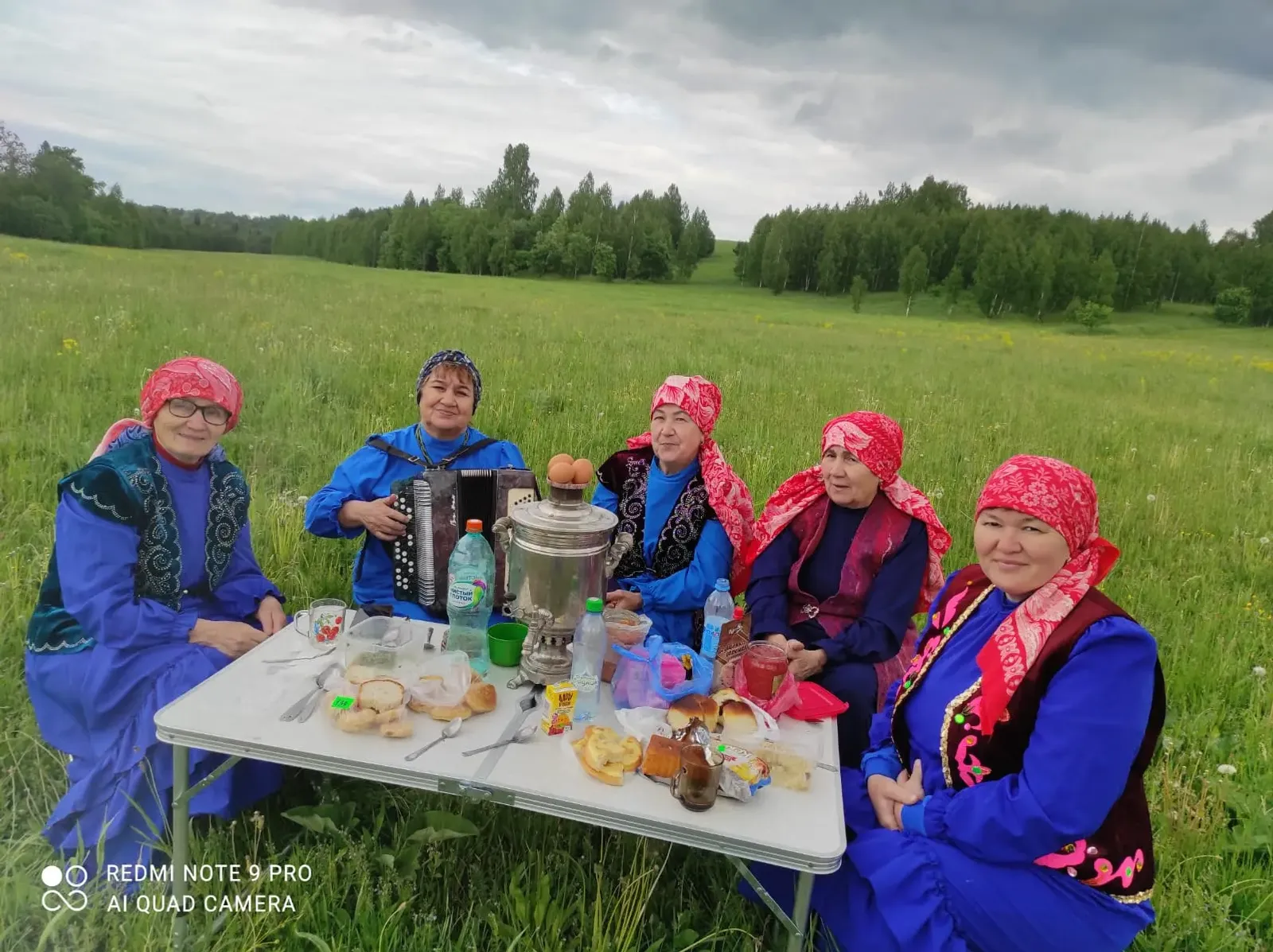 Ҡаҙансы ағинәйҙәре   “Кәкүк сәйе” байрамын үткәрҙе