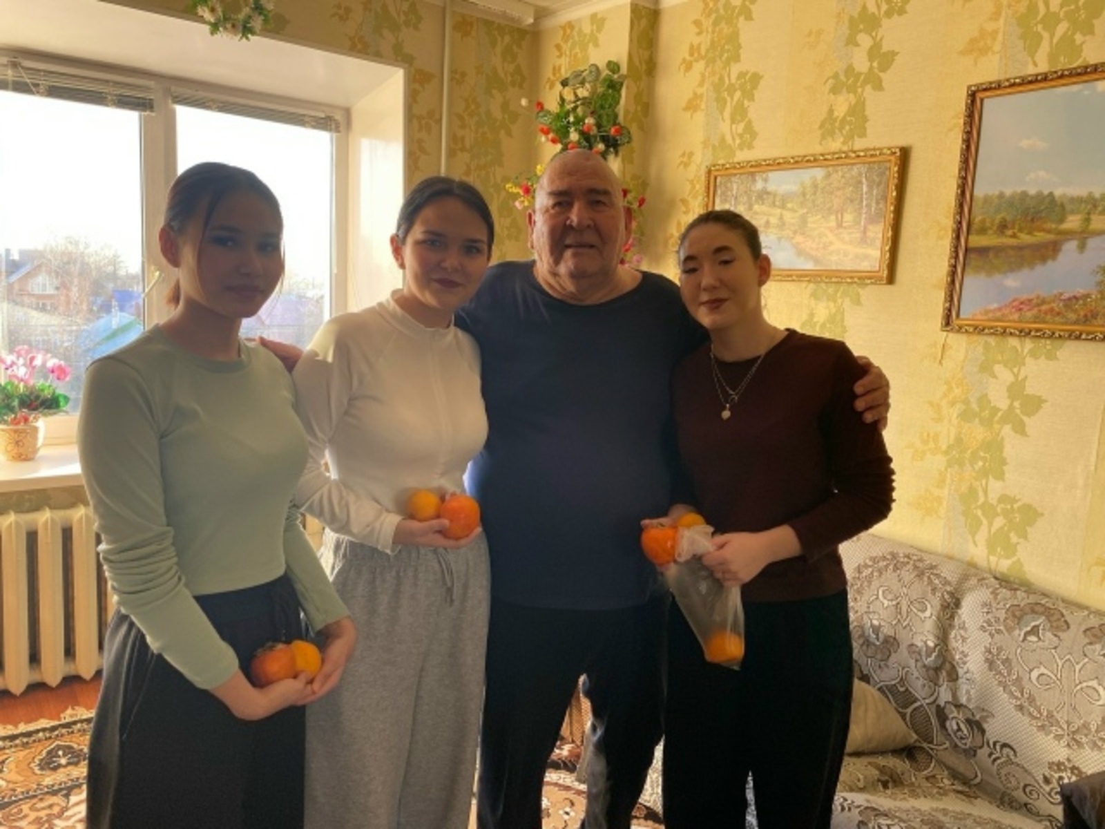 Ирекмәндәр ярҙам итте