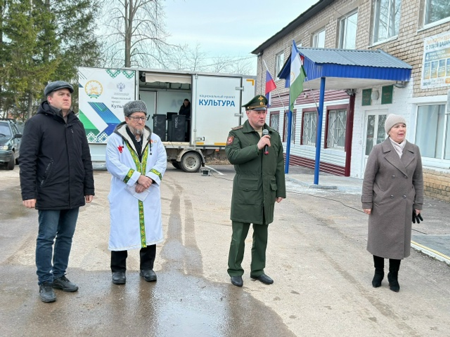 Иҫән-һау хеҙмәт итеп ҡайтығыҙ, егеттәр!