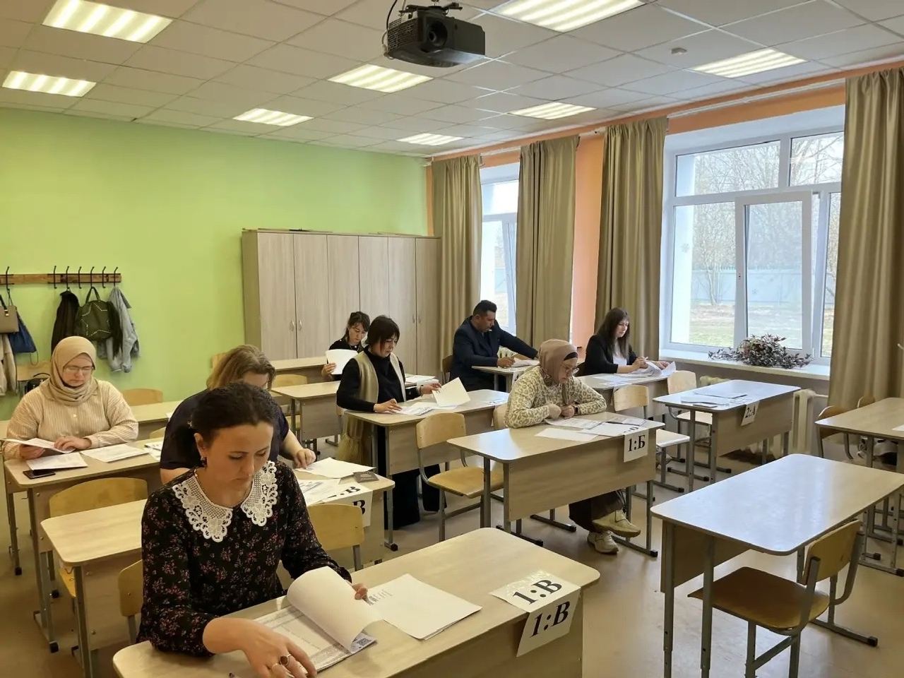 Ата-әсәләр имтихан бьиреп ҡараны