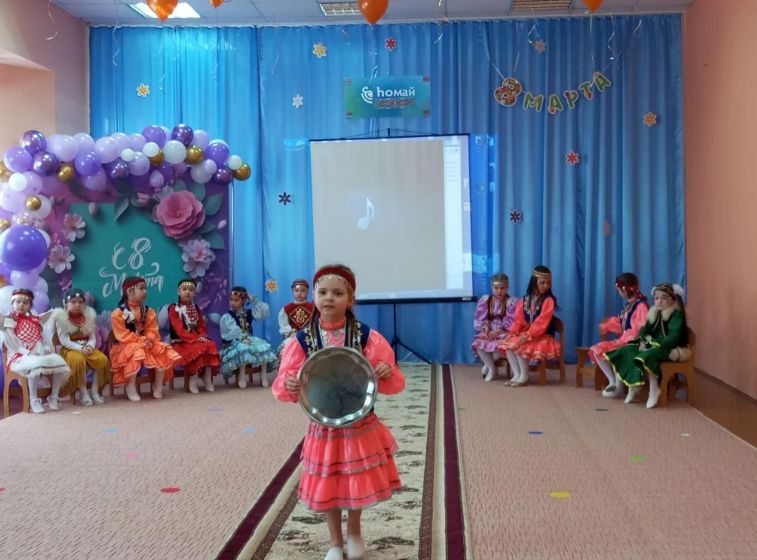 Бәләкәс һылыуҡайҙар һоҡландырҙы