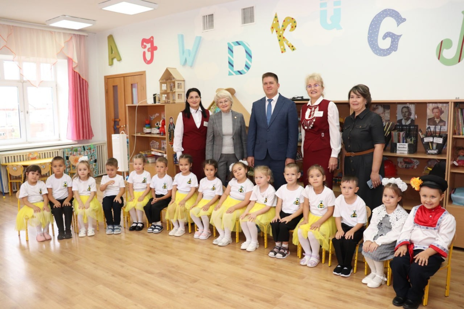 Асҡынға Дәүләт Думаһы депутаты Эльвира Айытҡолова килде