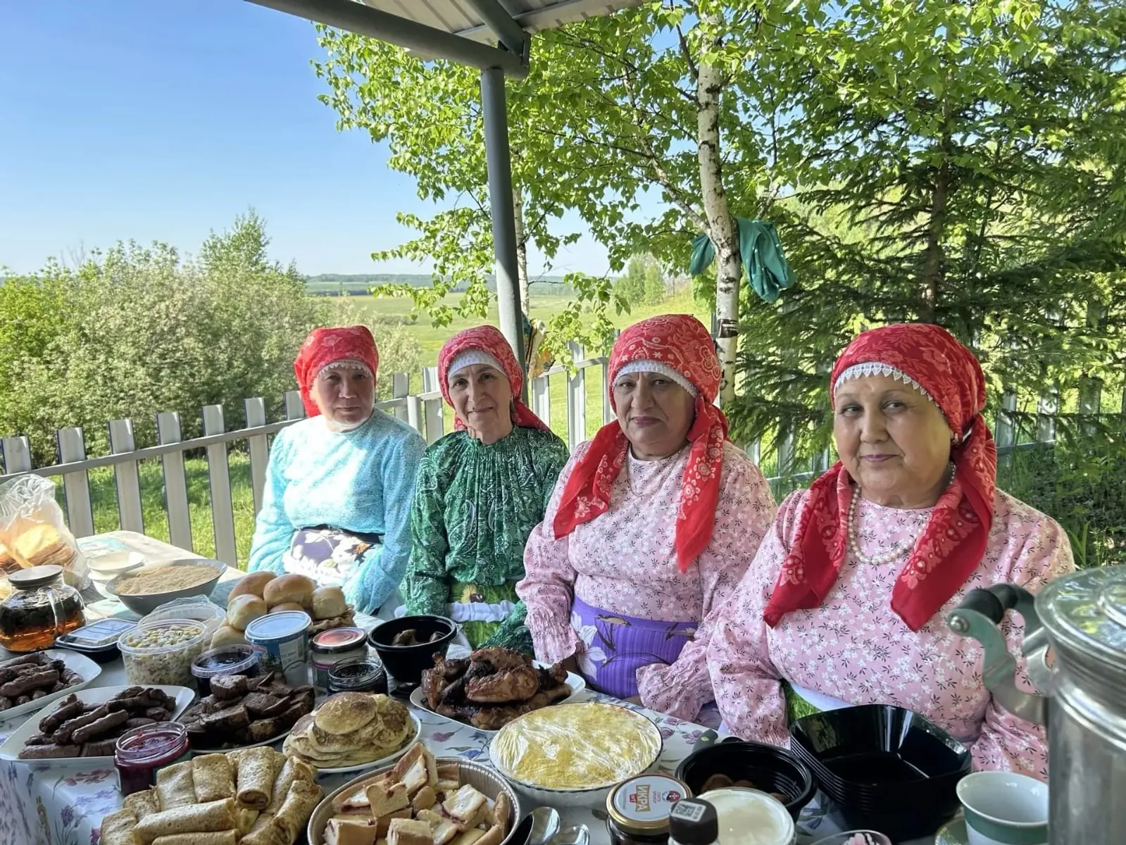 Үлән сәйҙәрен яһау серҙәре менән бүлешәләр