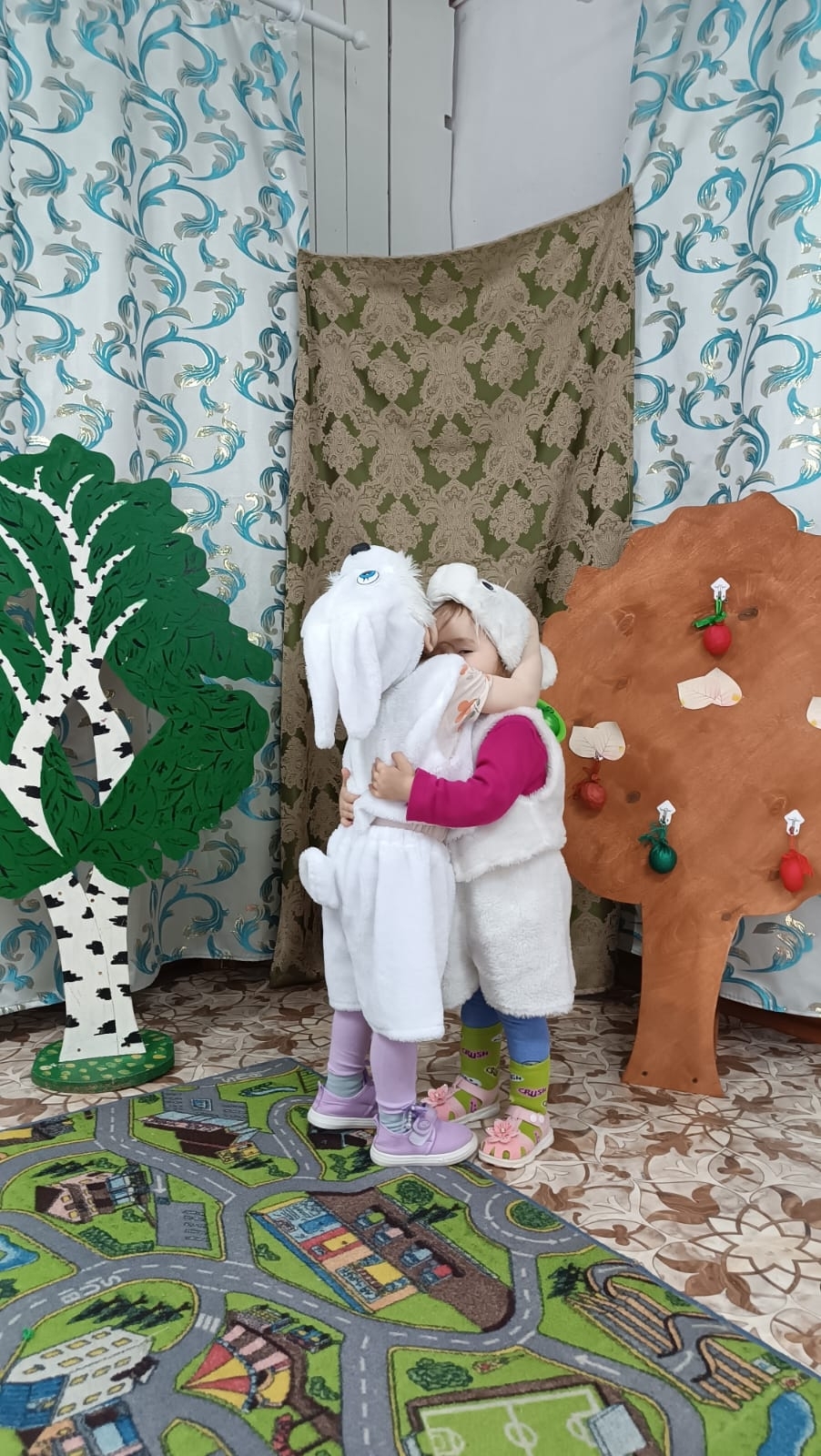 Кескәй артистар һоҡландыра