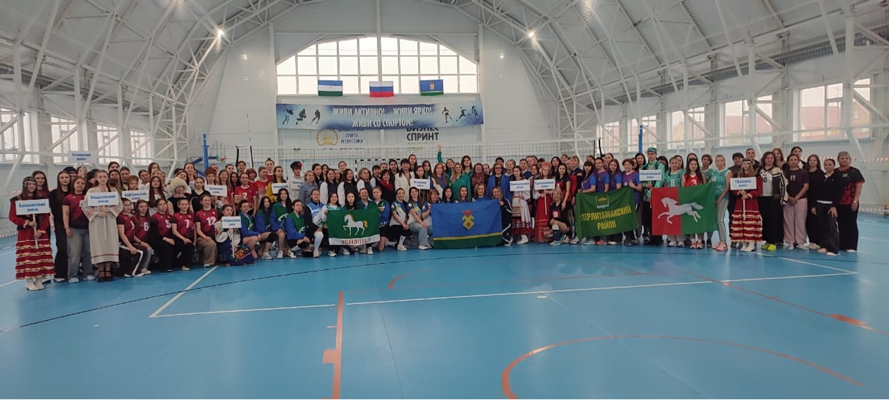 Асҡын волейболсылары финалда ҡатнаша