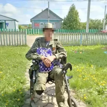 Ҡарткиҫәк мәктәбендә  уҡыусылар яугир менән осраша