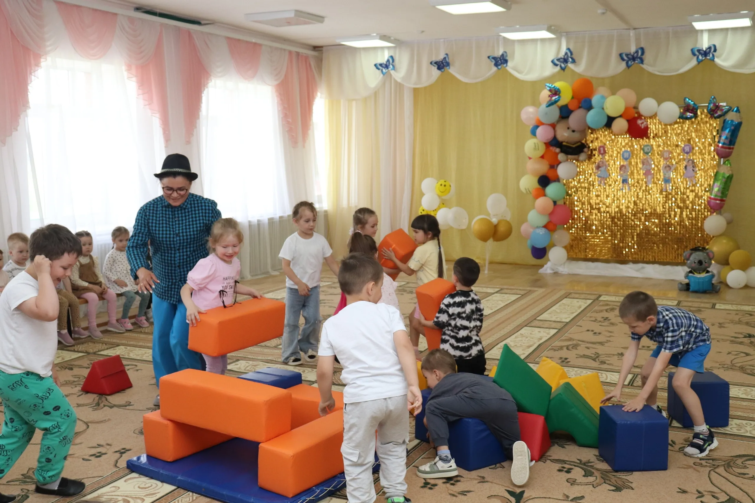 Балалар өсөн күңелле байрам