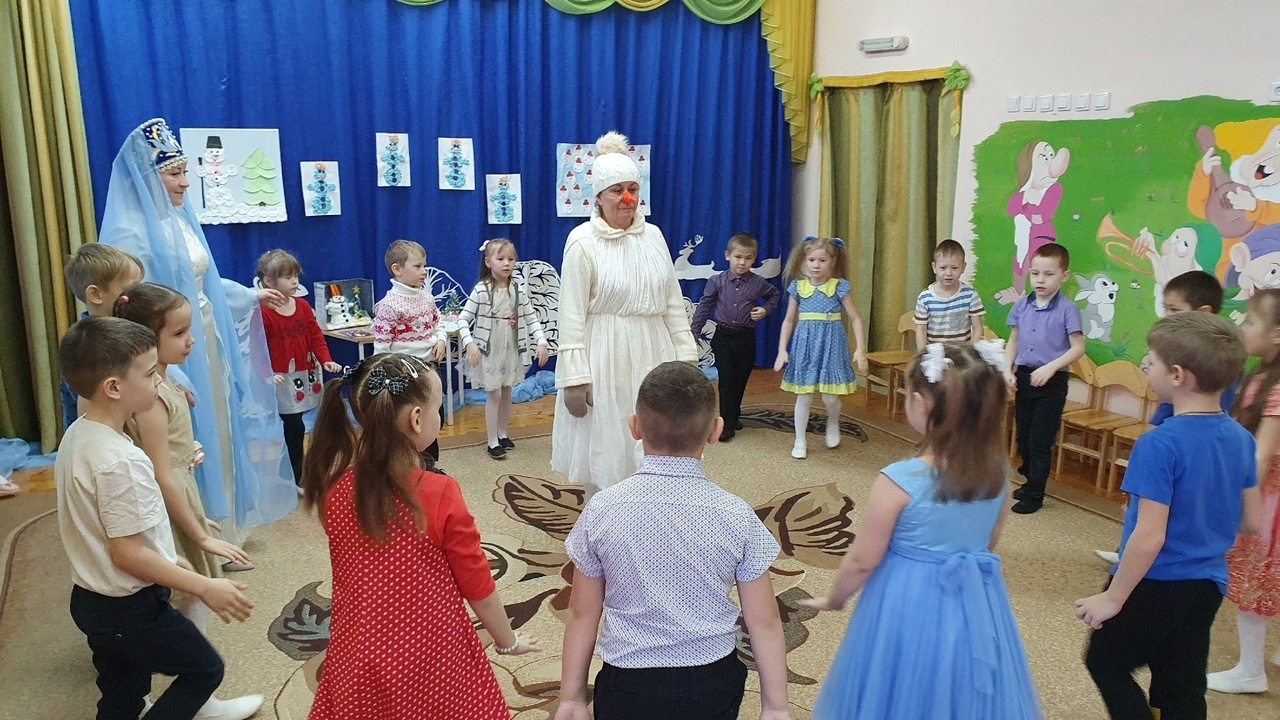 В детском саду «Василек» праздновали День снеговика