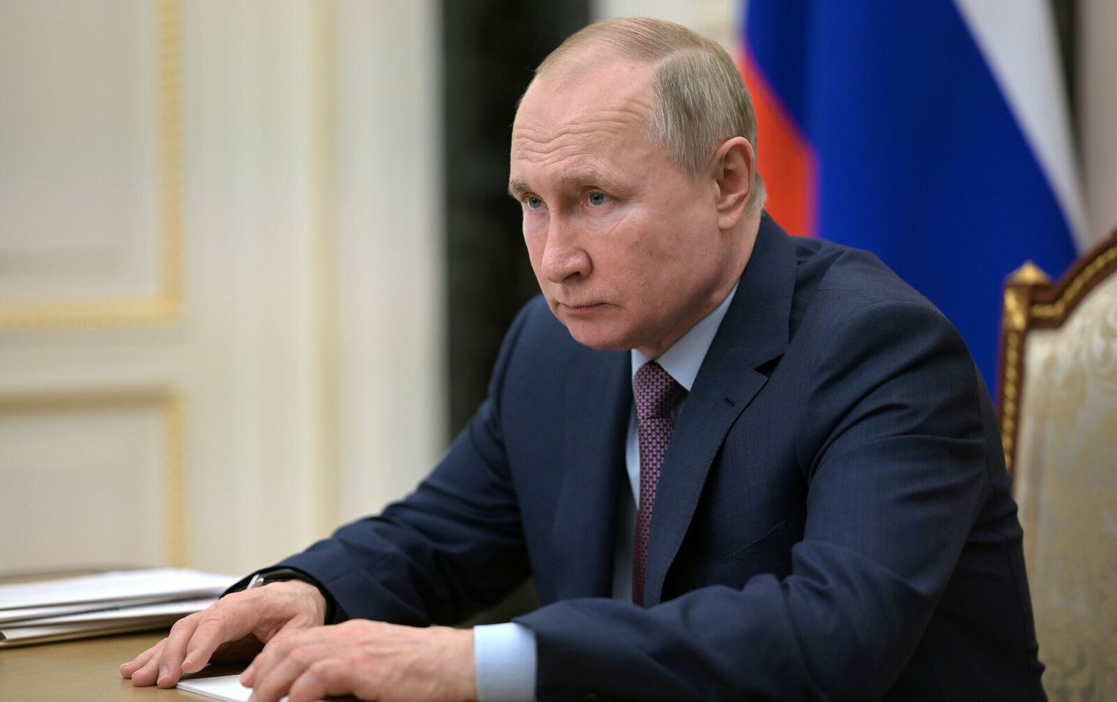Президент России подписал закон о соцподдержке вдов участников боевых действий