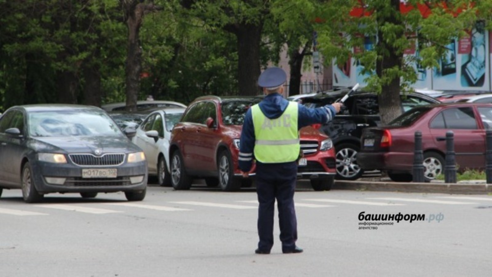 Глава ГИБДД по Башкирии предупредил водителей о массовых проверках и назвал улицы, где пройдут рейды