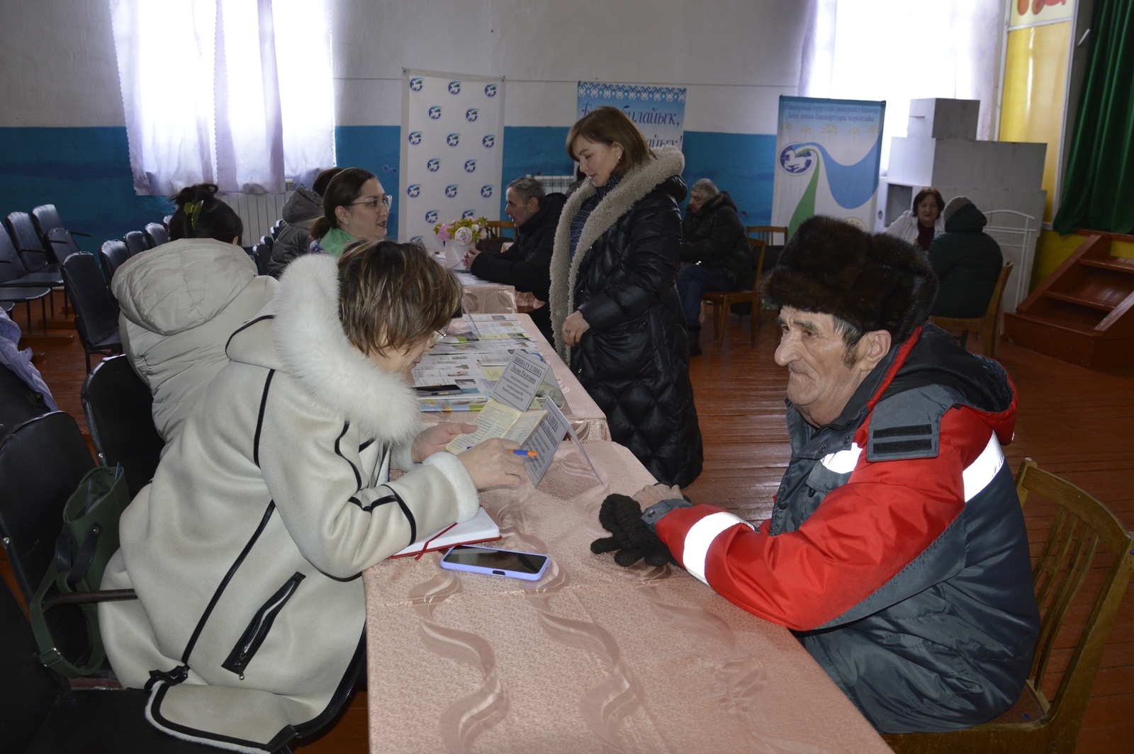 Тайҡаштар үҙҙәрен  борсоған һорауҙарға яуаптар алды