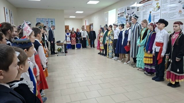 Халыҡтар араһында дуҫлыҡ — төп байлығыбыҙ