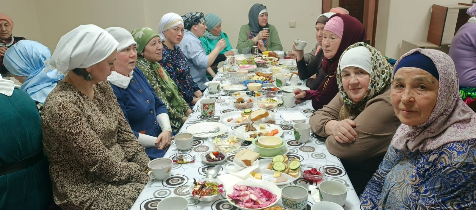 Асҡын мәсетендә ифтар мәжлесе үтте