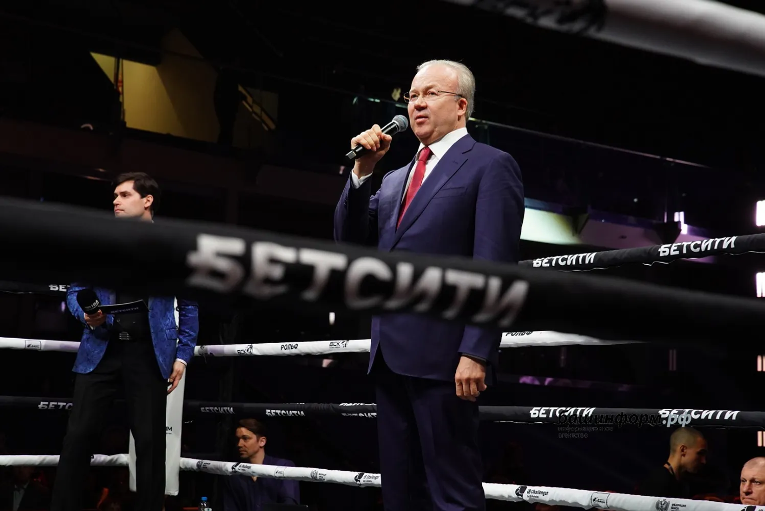 Башҡортостан боксерҙары  еңеү яуланы!