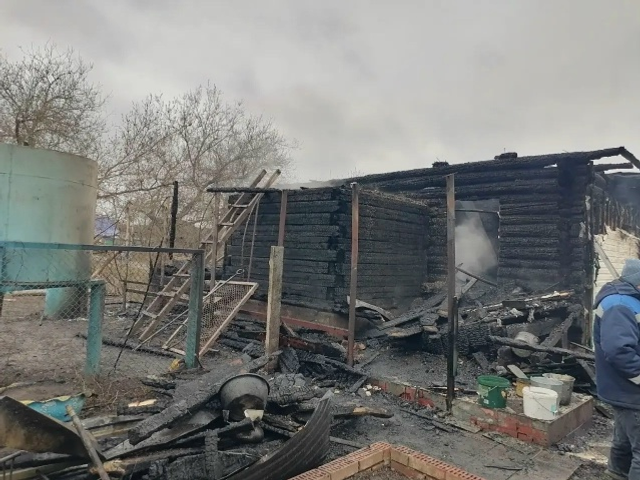 Әсә менән 16 йәшлек улы һәләк булған