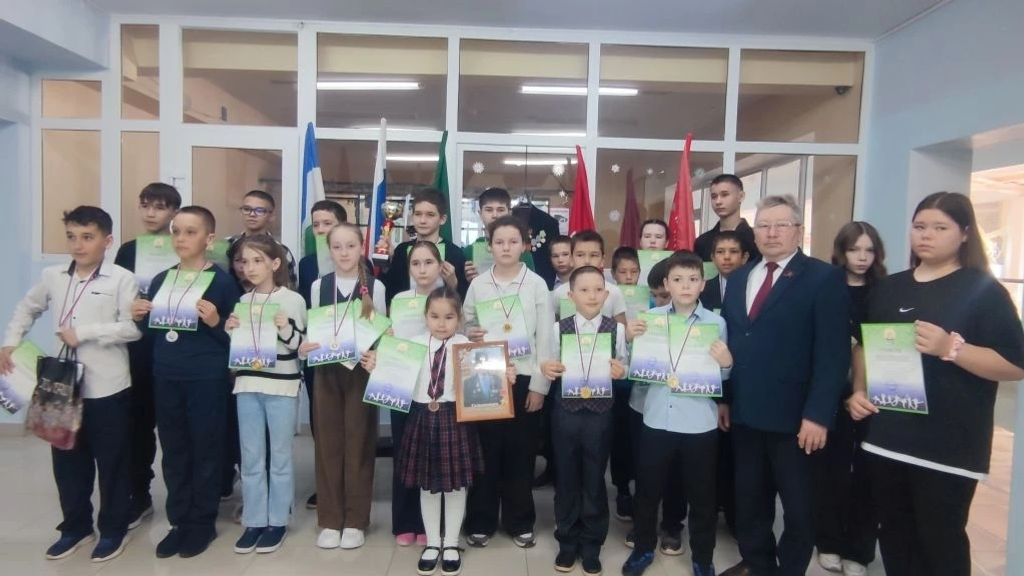 Советтар Союзы Геройы иҫтәлегенә шахмат турниры үтте