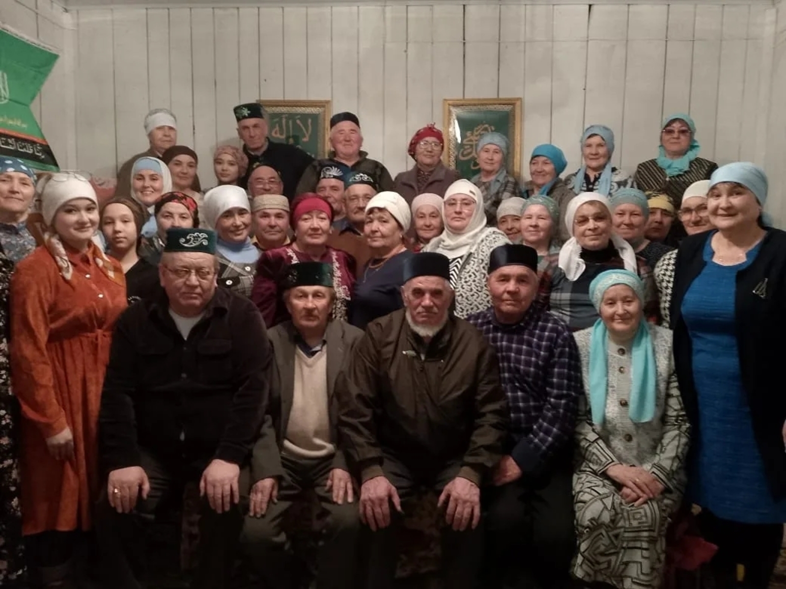 Ихлас теләктәр ҡабул булһын!