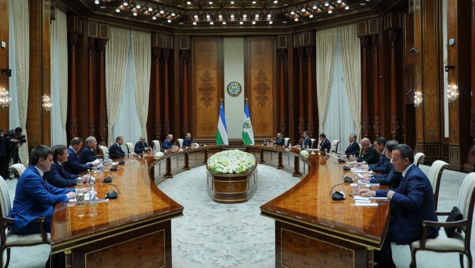 Башҡортостан Башлығы Үзбәкстан президенты менән осрашыуҙа ҡатнашты