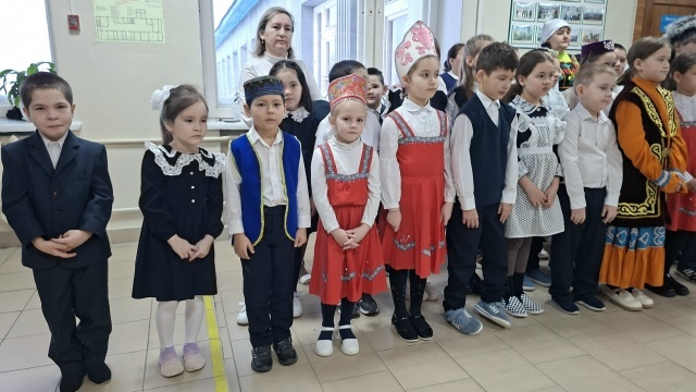 Халыҡтар араһында дуҫлыҡ — төп байлығыбыҙ