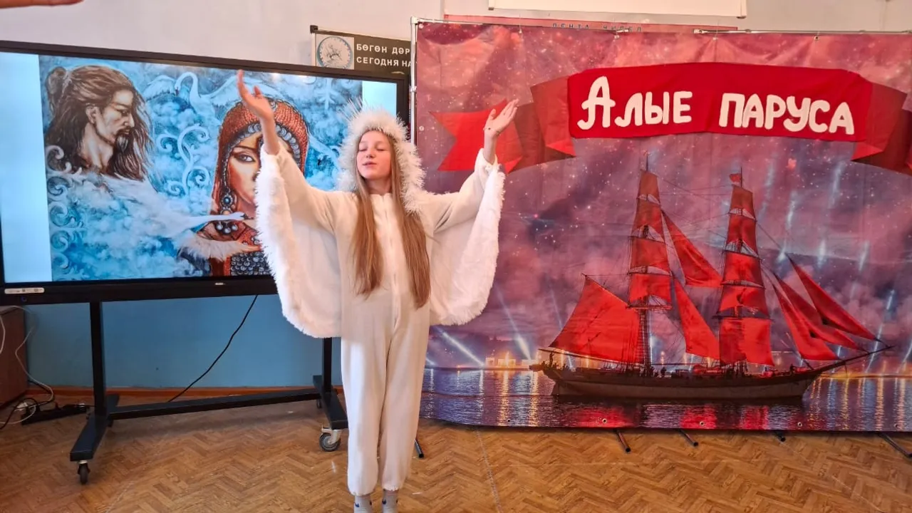 "Урал батыр"  эпосы көнөн  күтәренке рухта ҡаршы алалар