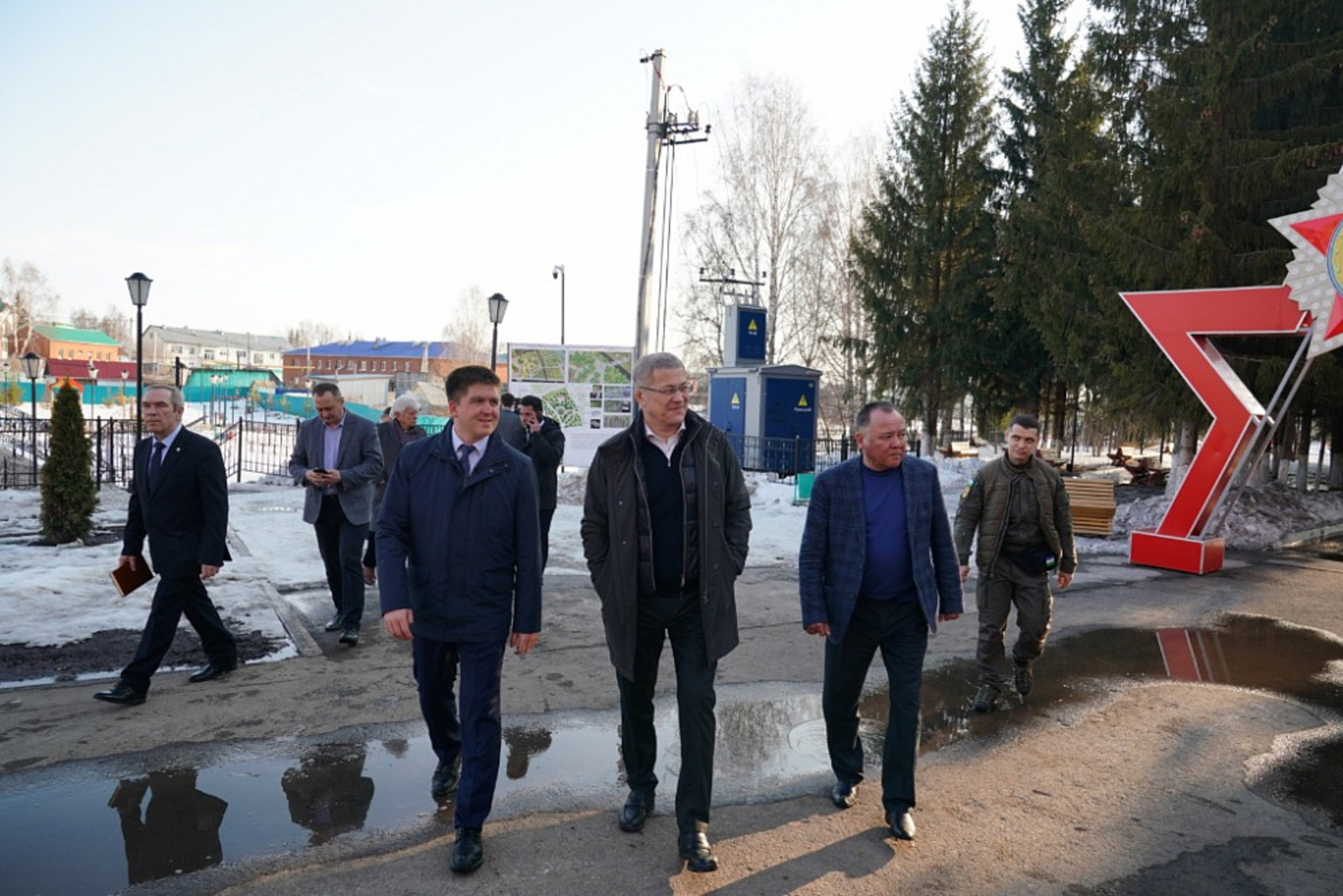 Радий Хабиров ознакомился с реализацией инфраструктурных проектов Аскинского района