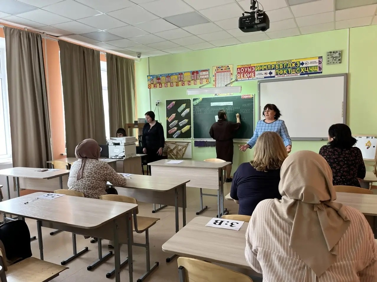 Ата-әсәләр имтихан бьиреп ҡараны