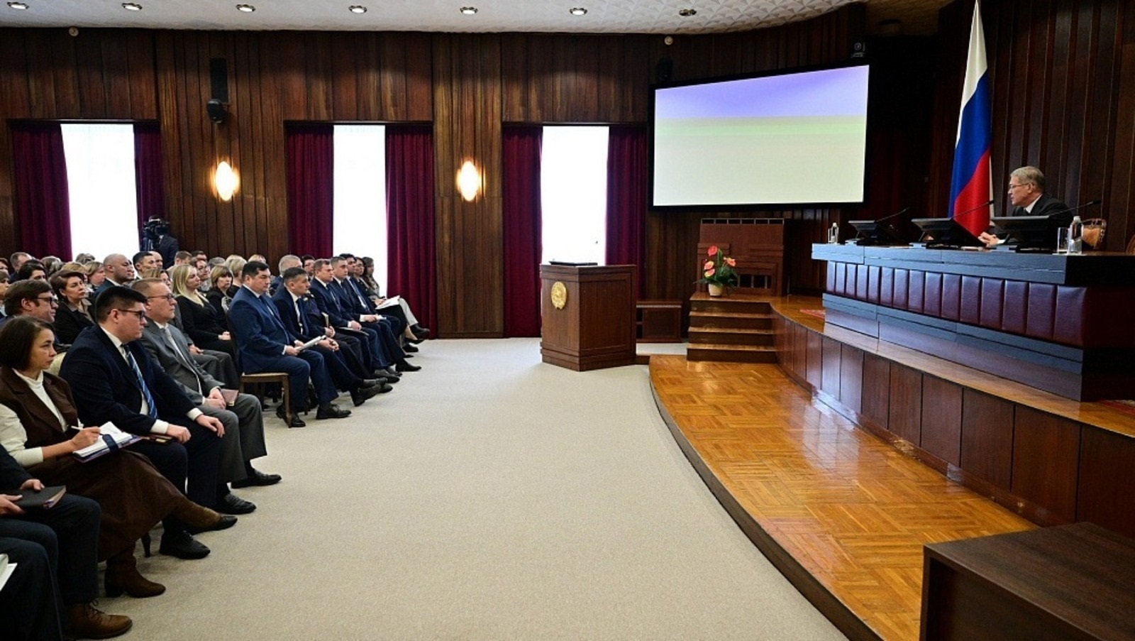 Республикала тәртип боҙоуҙарҙы профилактикалау өсөн мәктәптәрҙе баһалау башлана